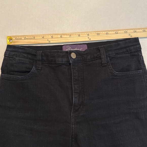 NYDJ Black Marilyn Straight Jeans with Rear Pocket Embellishment Size 10 - Picture 3 of 14